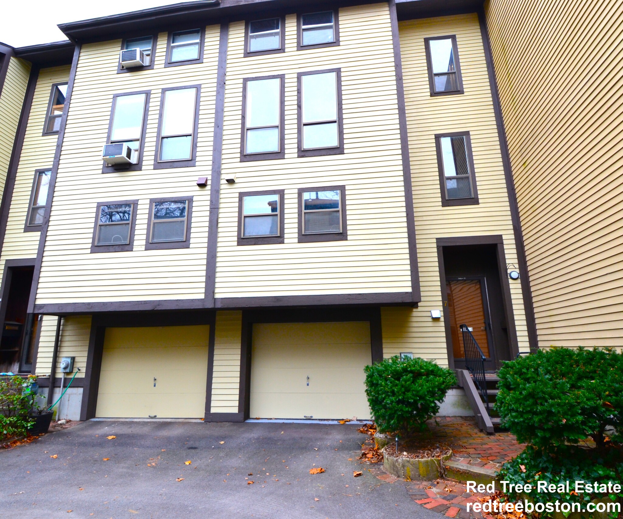 36 Irving St, Harvard Square