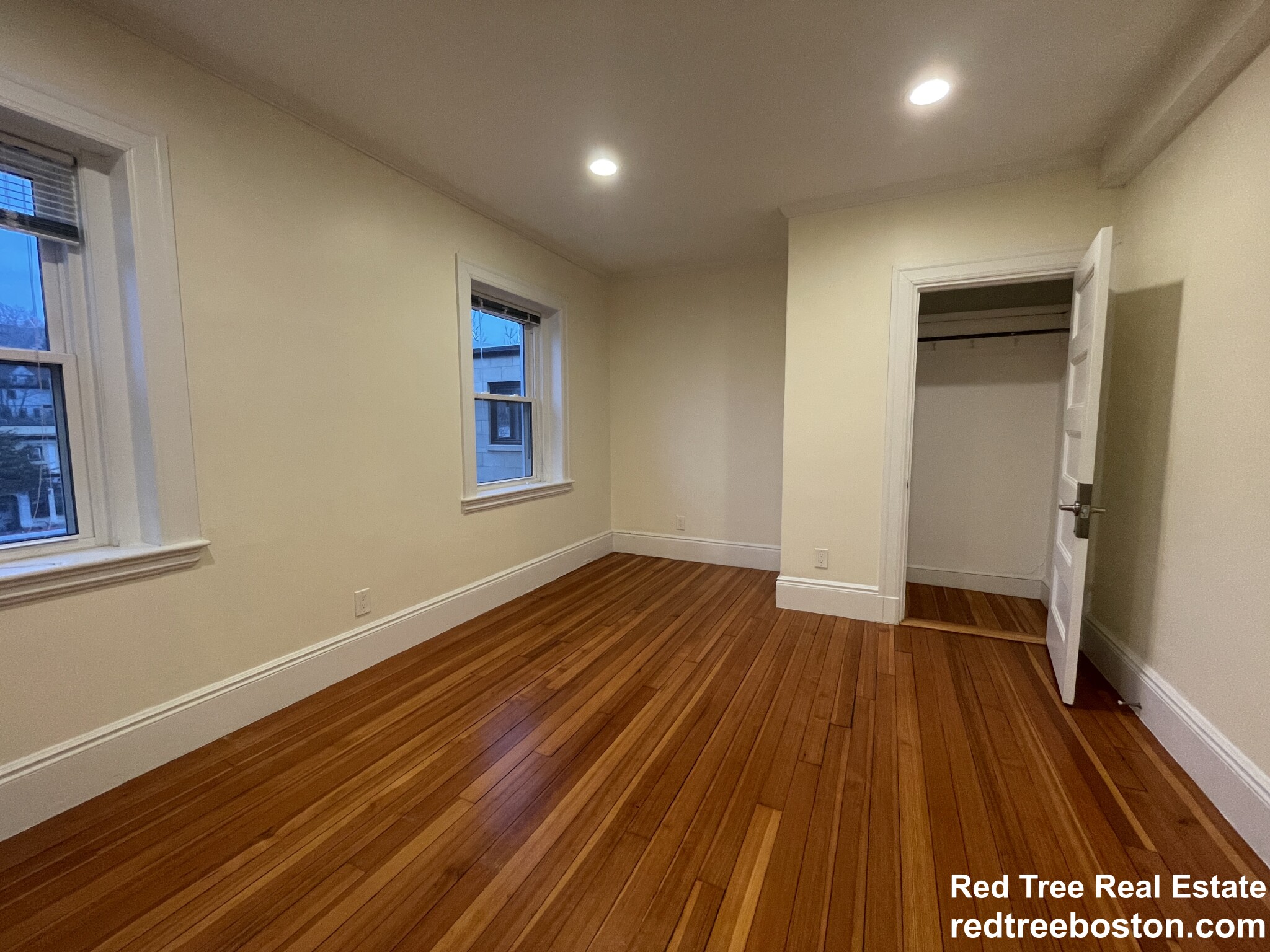 1616 Beacon St, Corey Hill