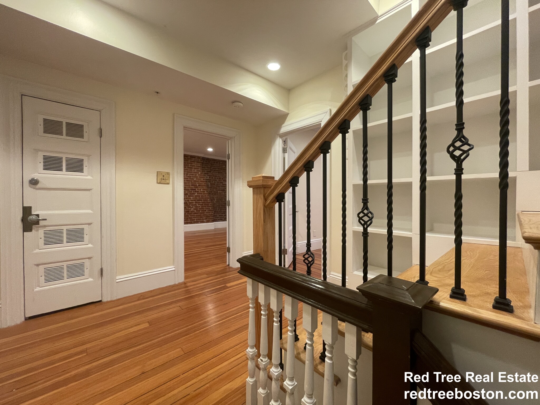 1616 Beacon St, Corey Hill