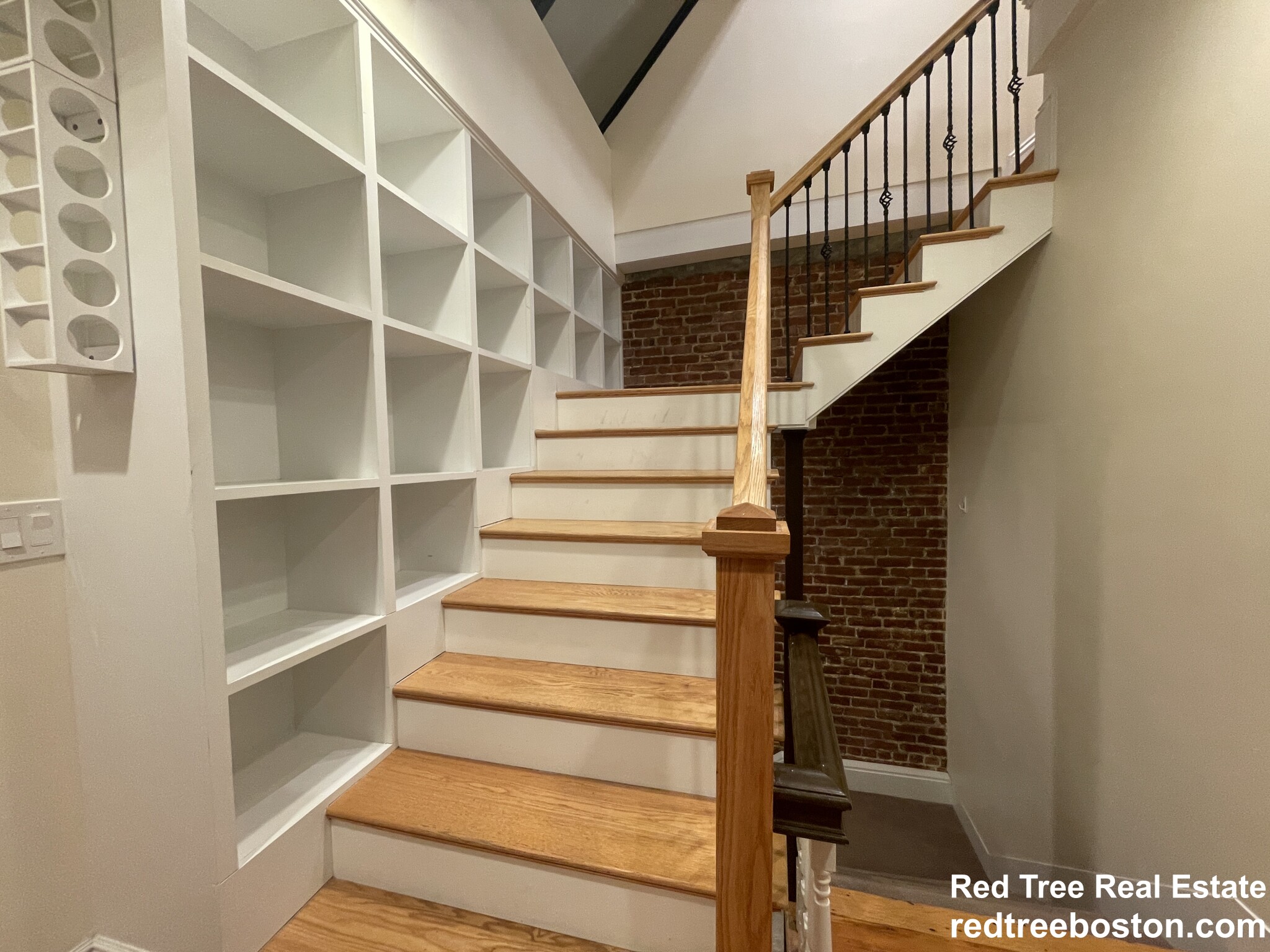 1616 Beacon St, Corey Hill