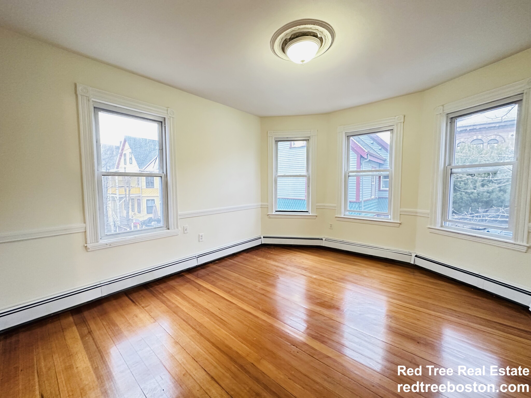 47A Creighton St, Jamaica Plain