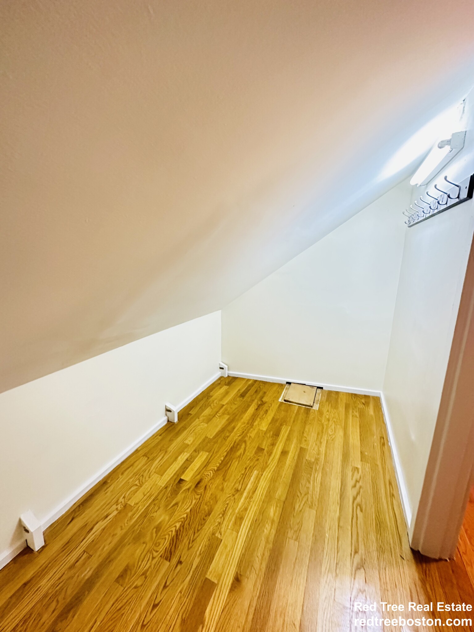 47A Creighton St, Jamaica Plain