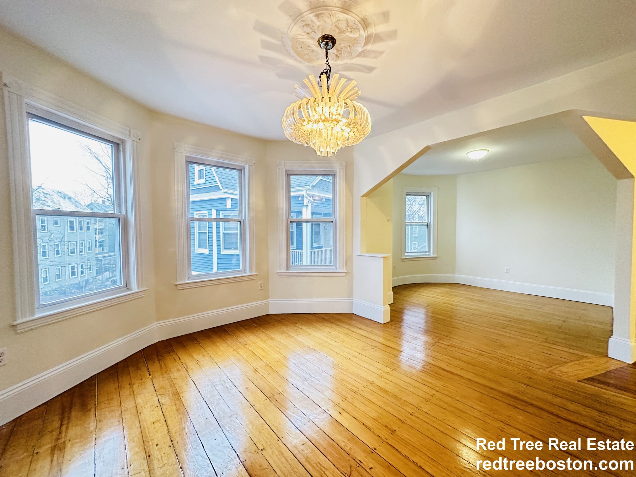 47R Creighton St, Jamaica Plain