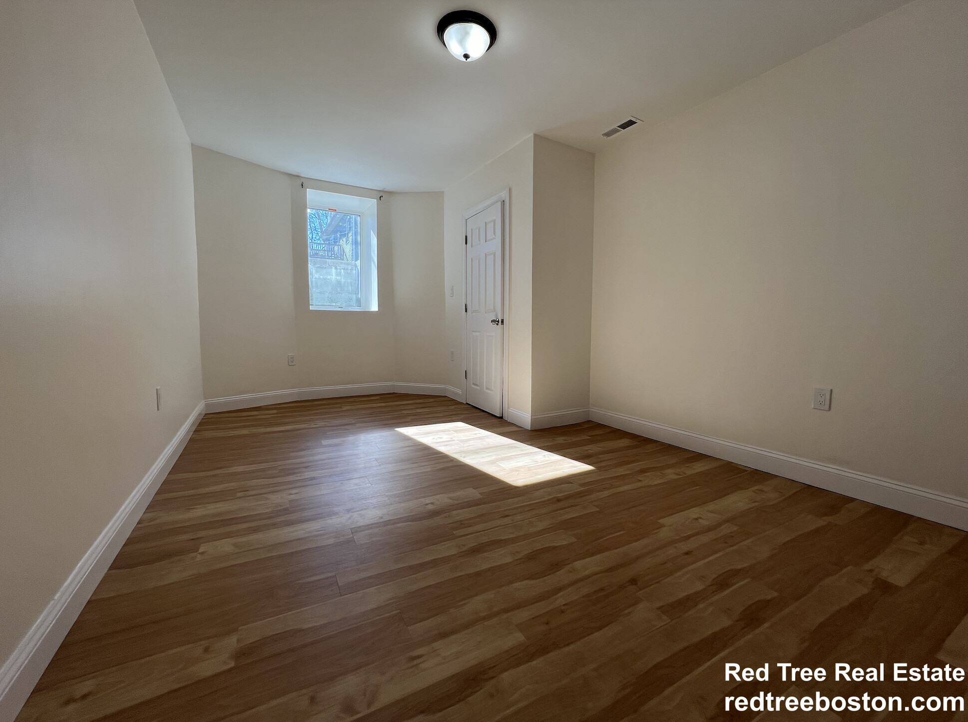 25 Newcastle Rd, Brighton