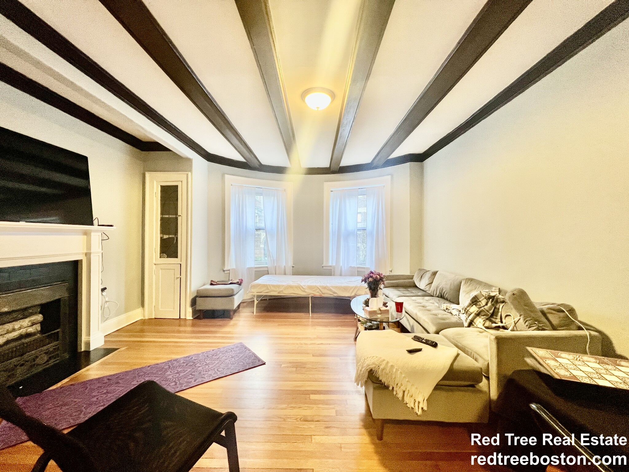 43 Boulevard Terr, Allston