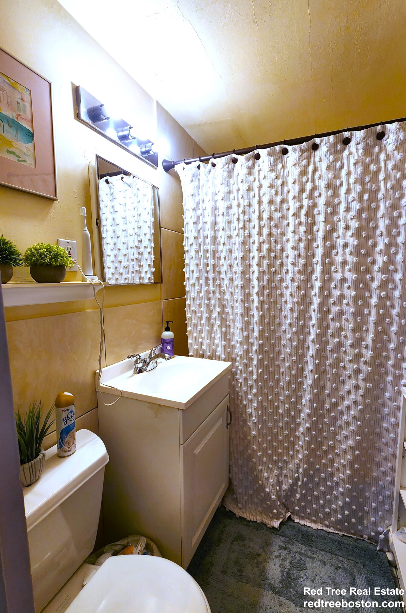 108 Myrtle, Beacon Hill