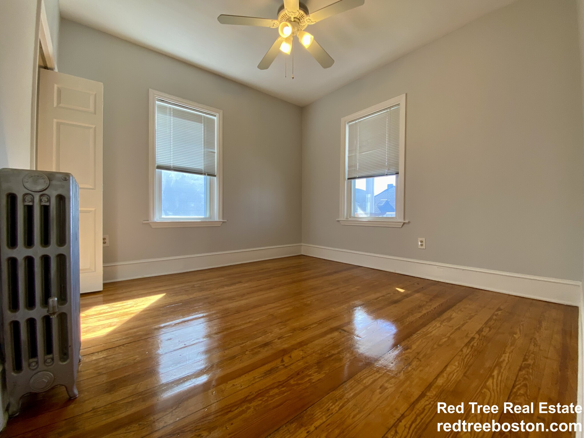 14 Dalrymple St, Jamaica Plain