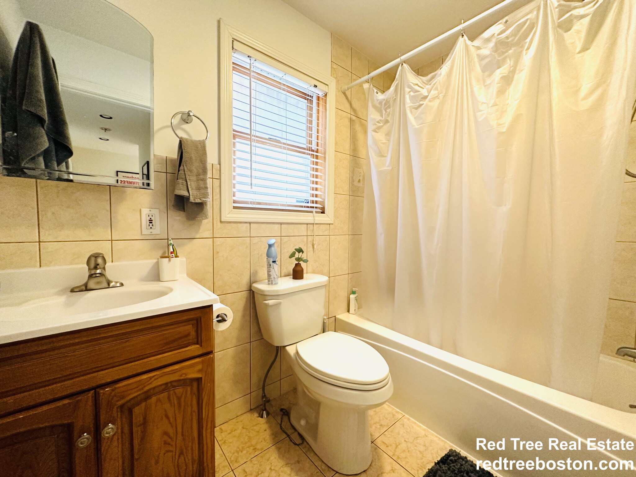 65 Calumet St, Mission Hill