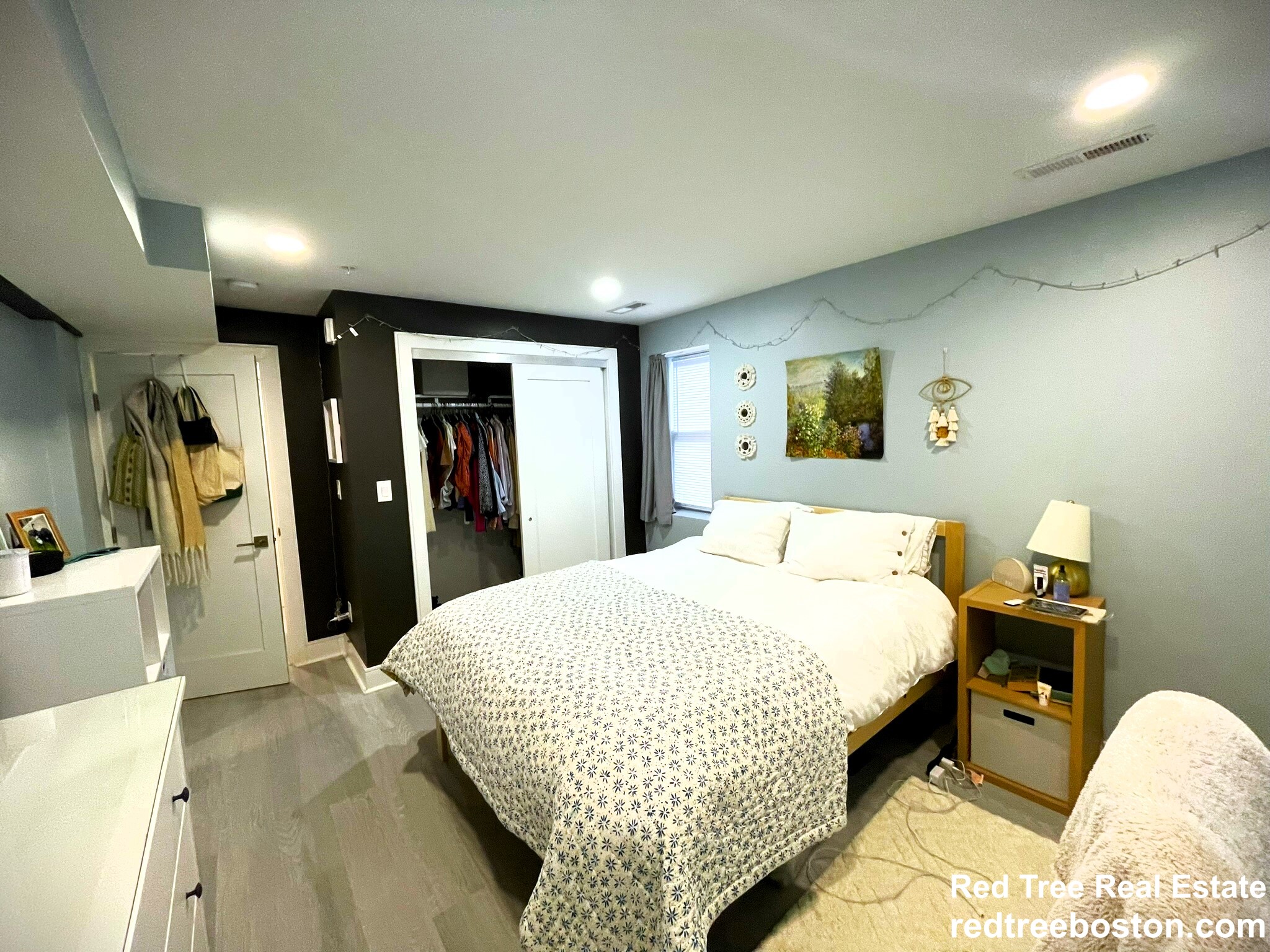 9 University Rd, Aspinwall Hill