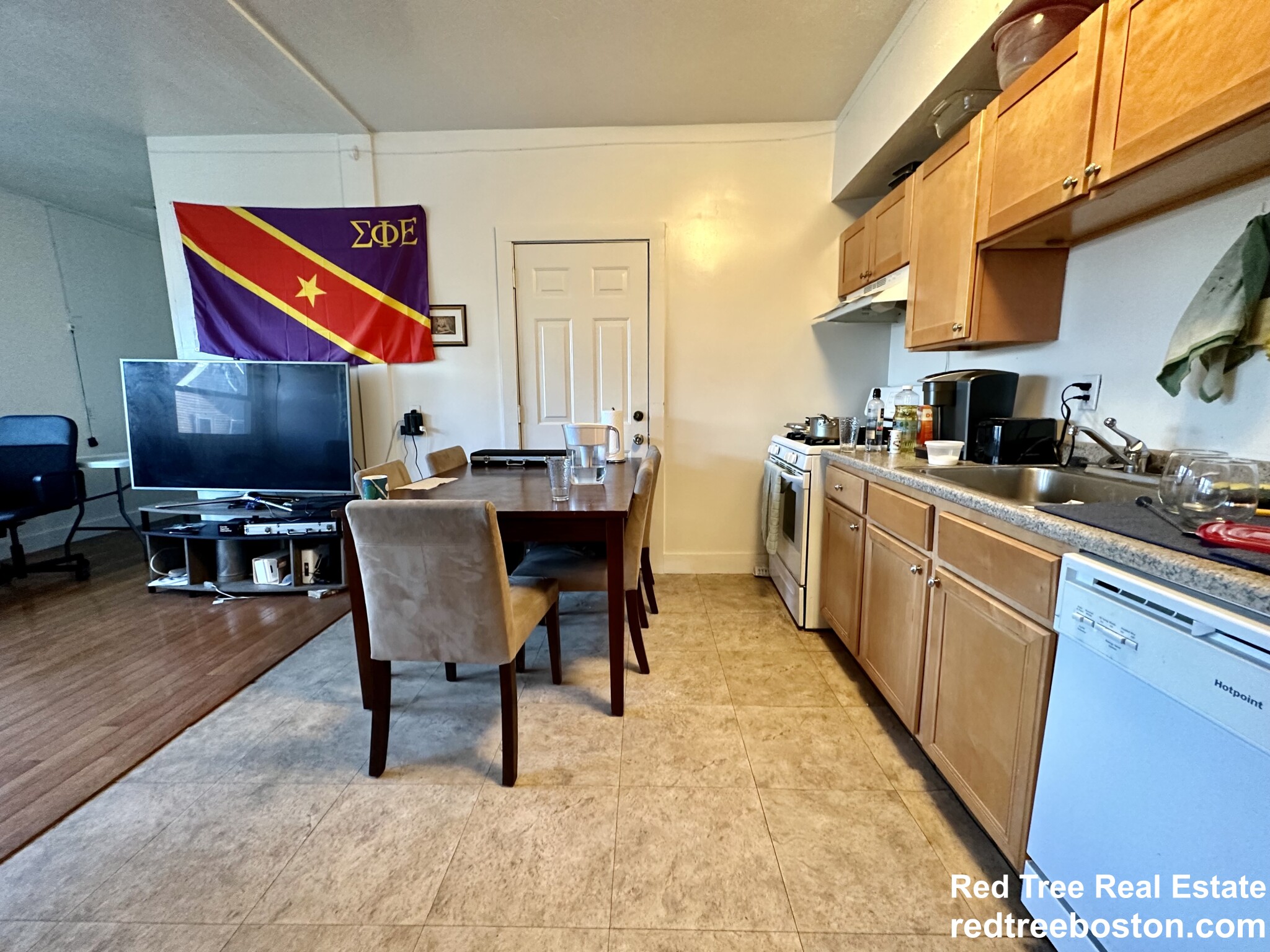 14 Ashford St, Allston