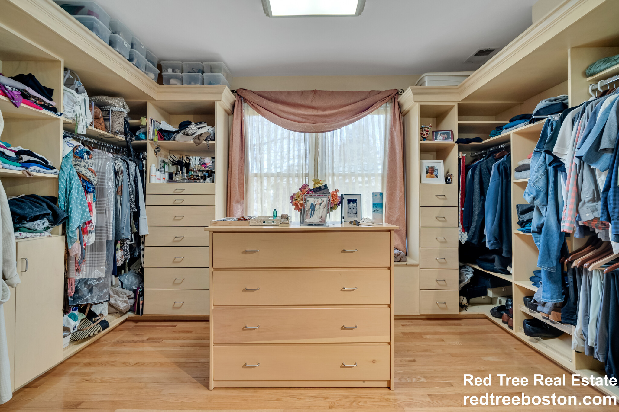 829 Chestnut St, Waban