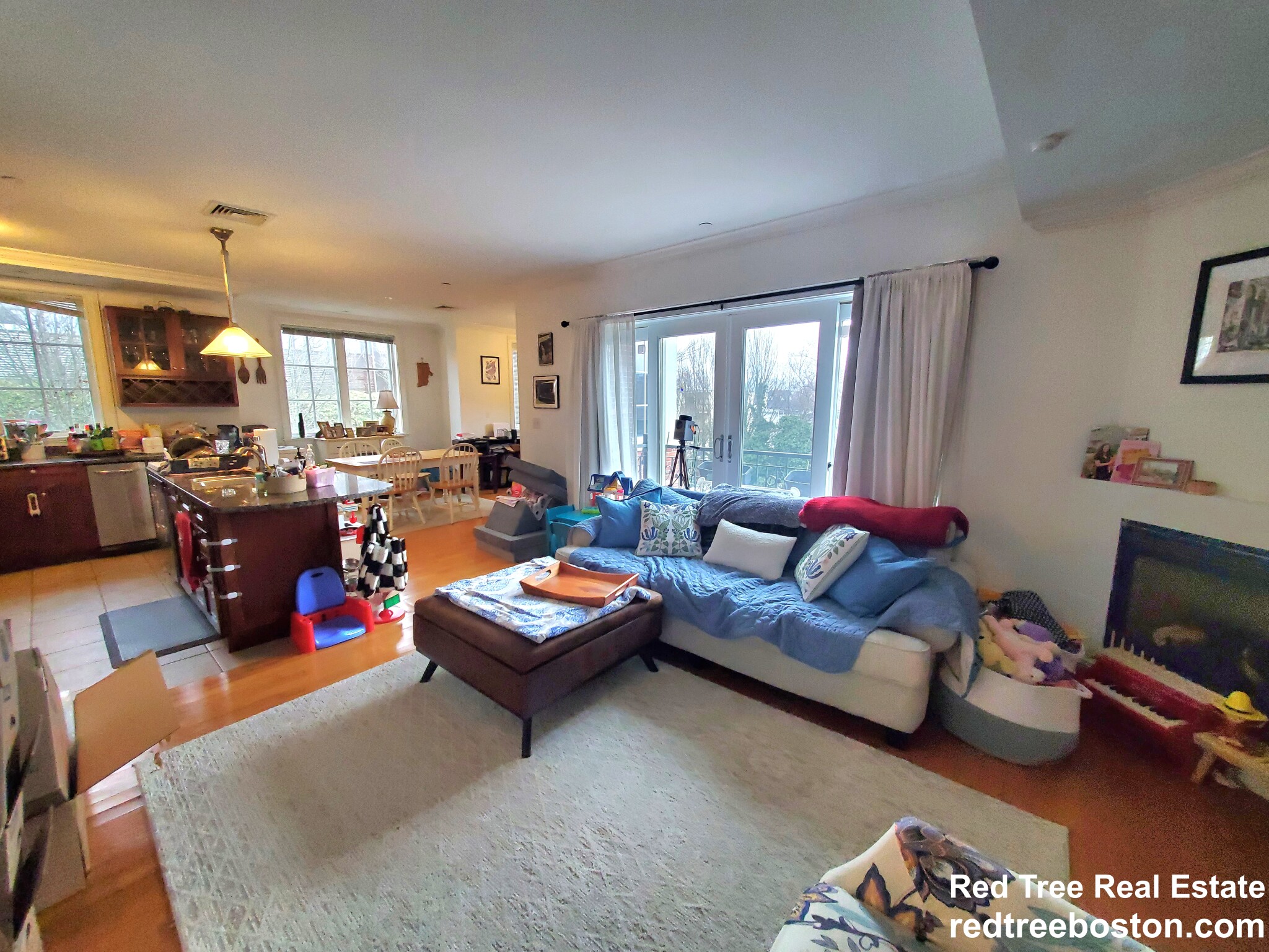 165 Beacon St, Ward Two