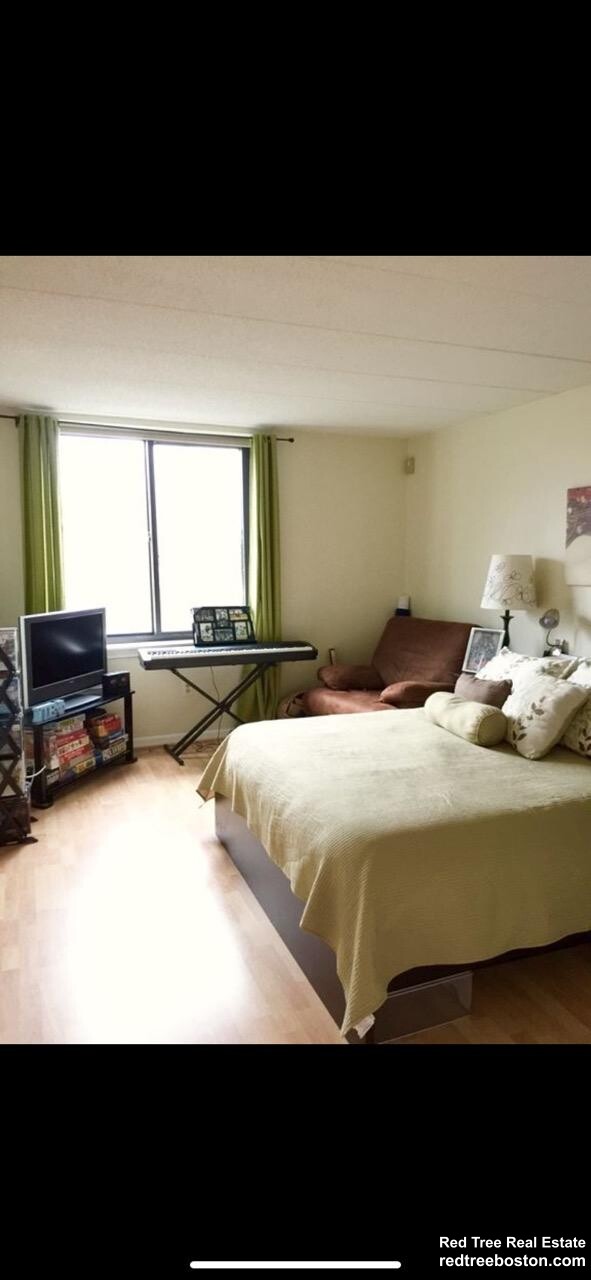 85 Brainerd Rd, Allston