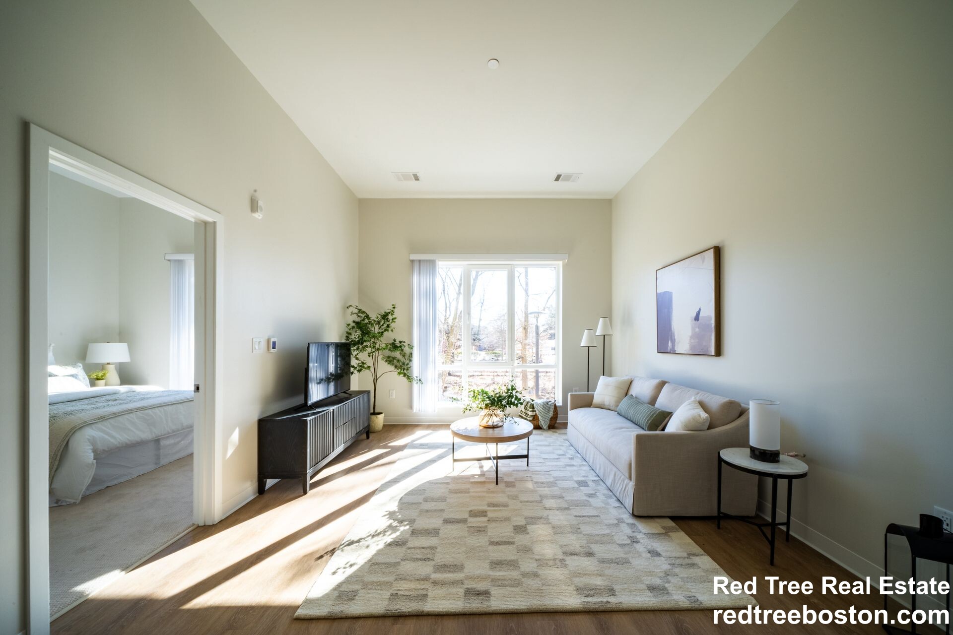 289 Walk Hill St, Roslindale