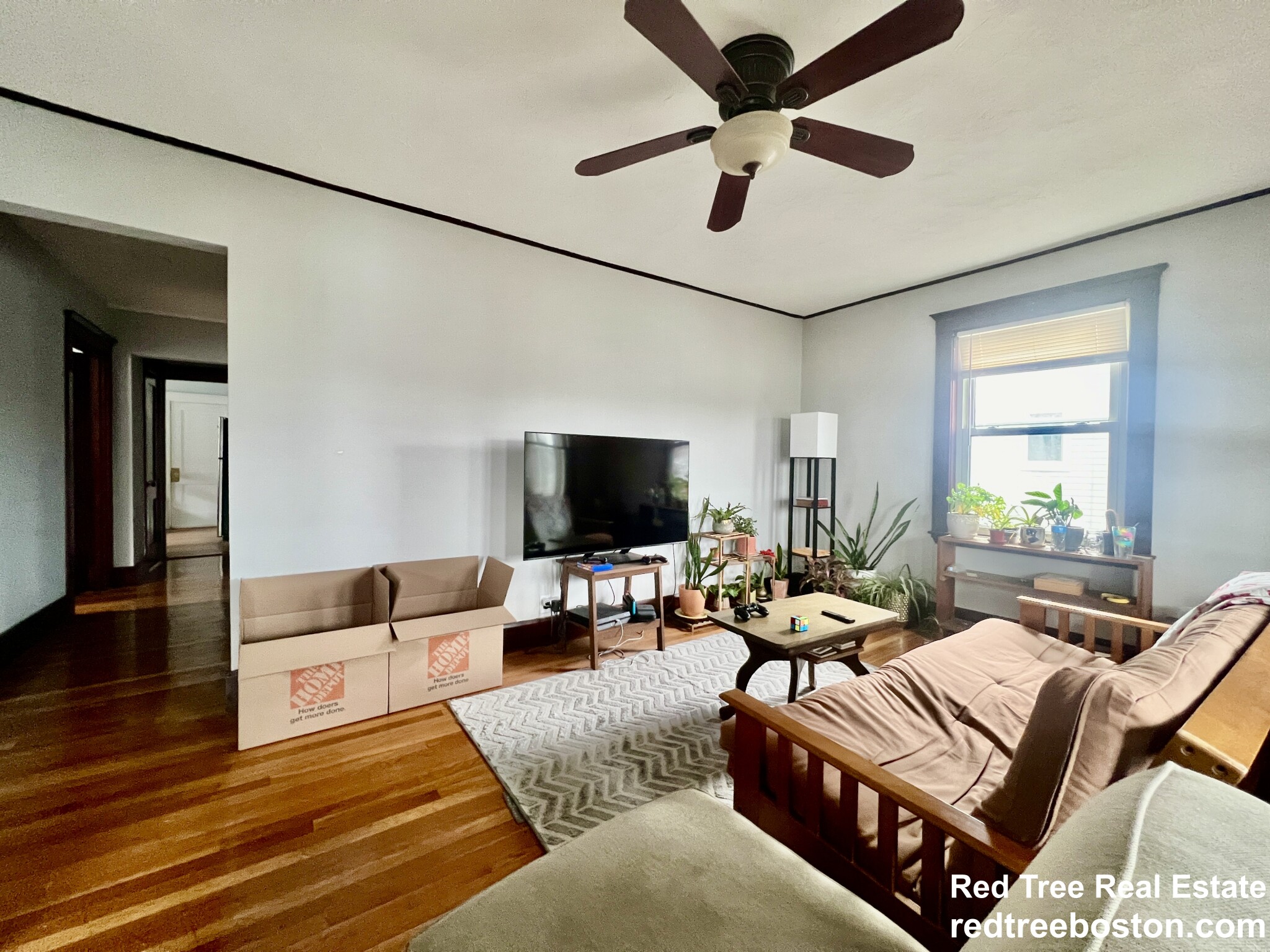 72 Nonantum St, Oak Square