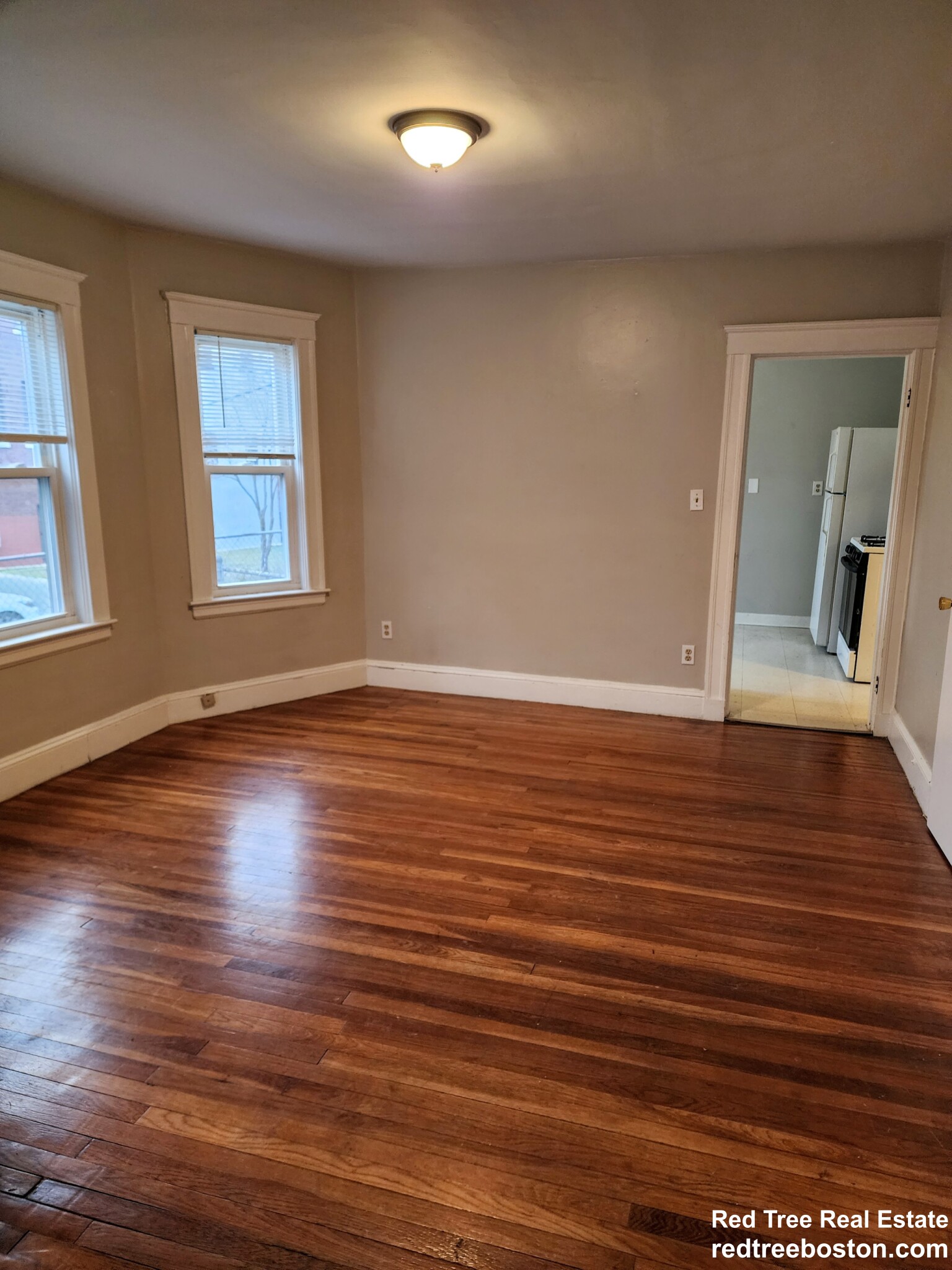 8 Boston Ave, Powder House Square