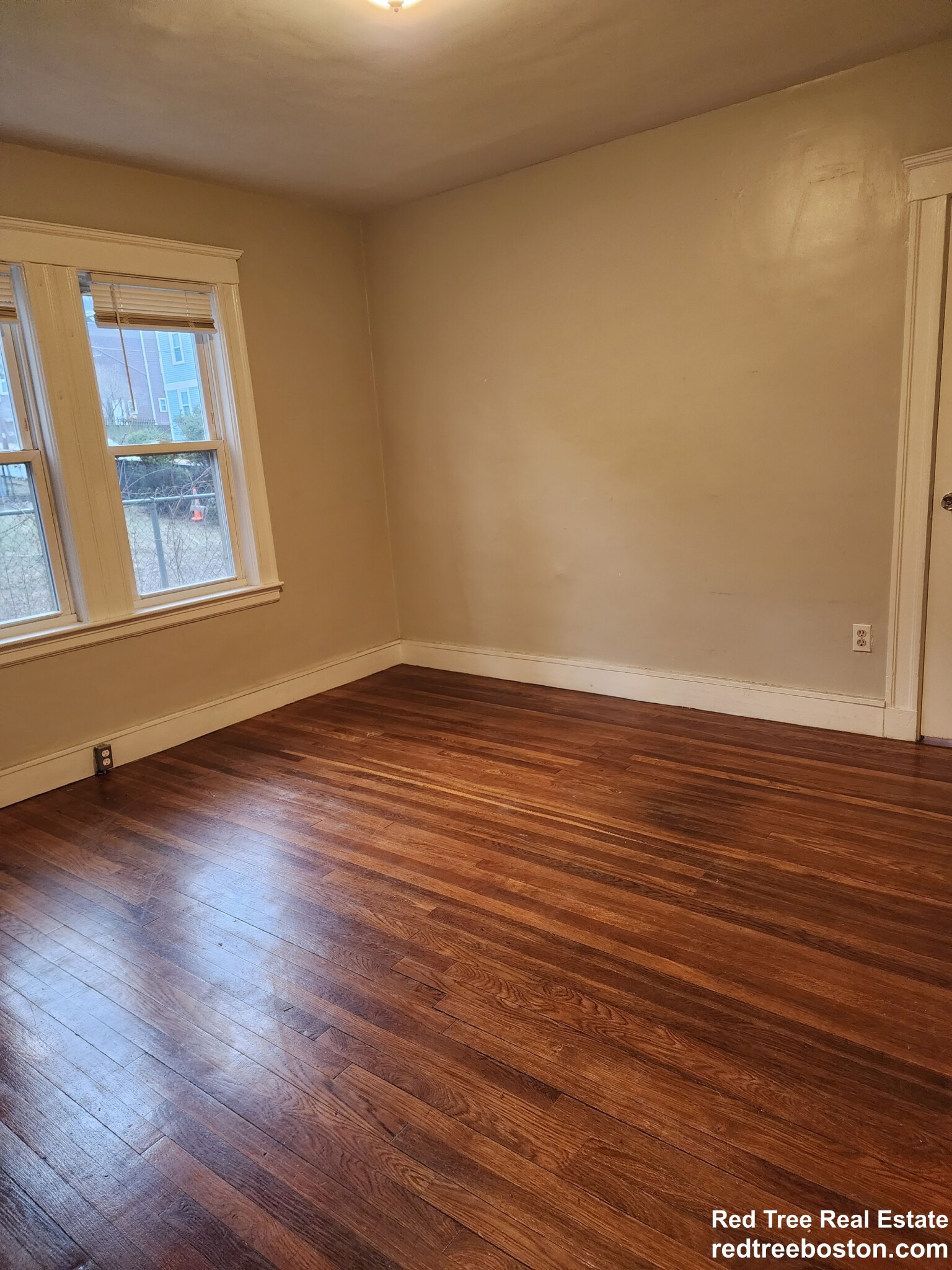 8 Boston Ave, Powder House Square