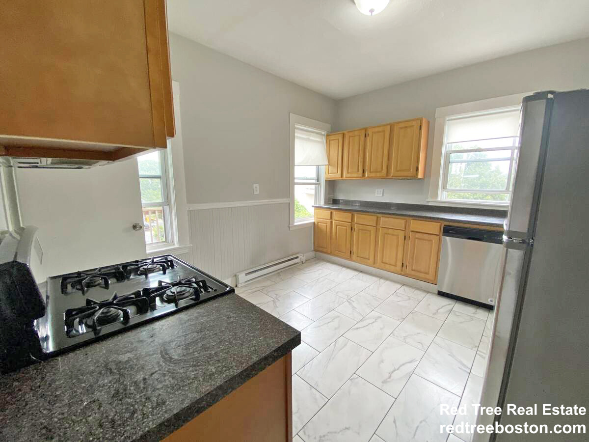 19 Roseclair St, Dorchester