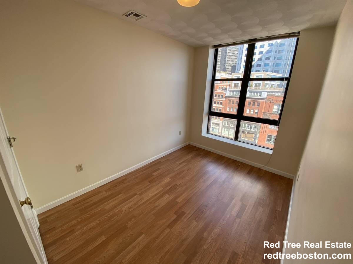 81 Essex St, Chinatown