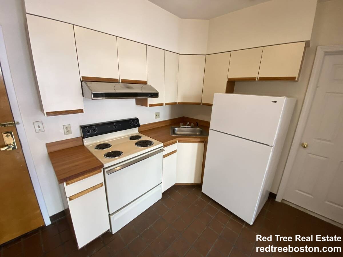 81 Essex St, Chinatown