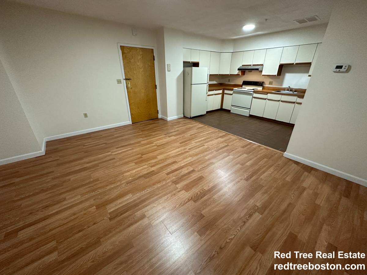 81 Essex St, Chinatown