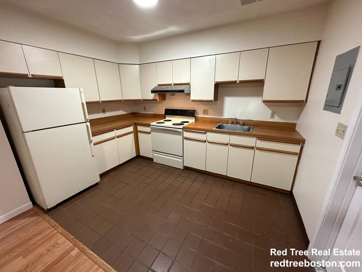 81 Essex St, Chinatown