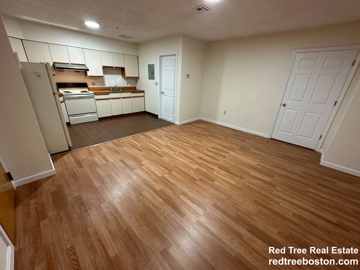 81 Essex St, Chinatown