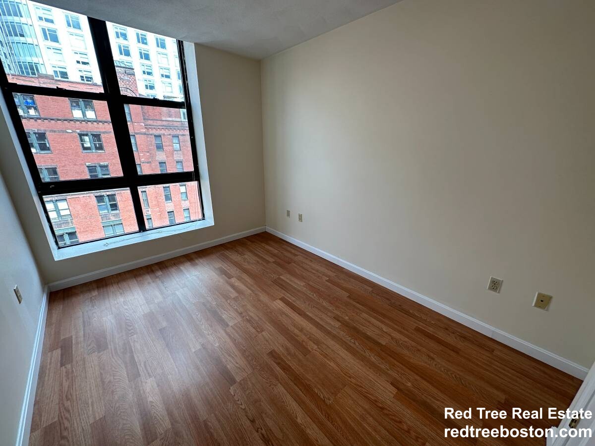 81 Essex St, Chinatown