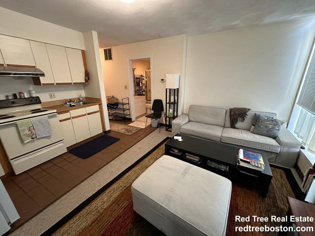 81 Essex St, Chinatown