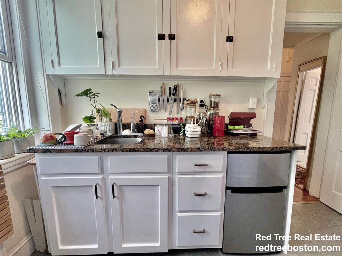 73 Martin St, Neighborhood Nine