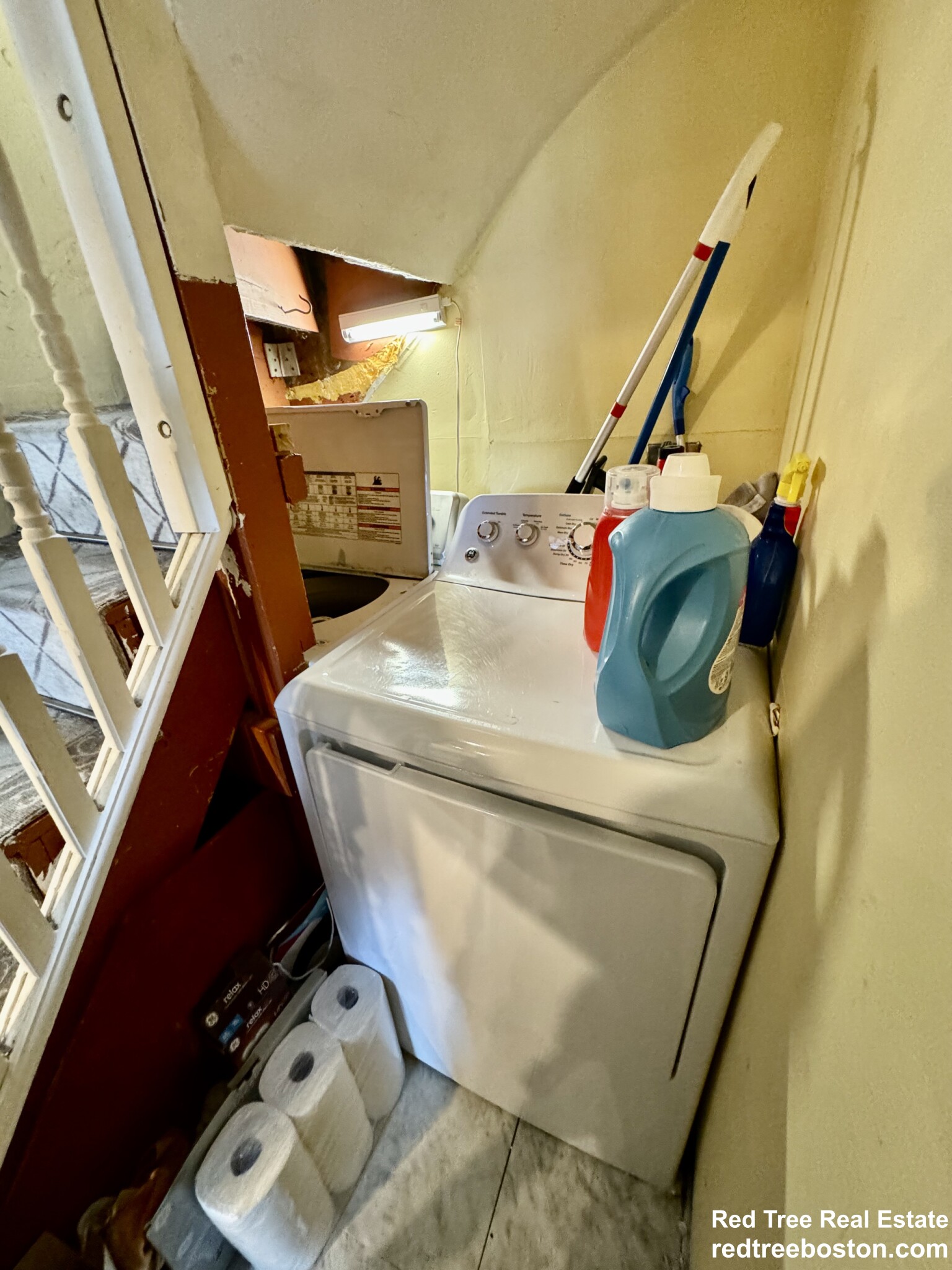 3 Nira Ave, Jamaica Plain