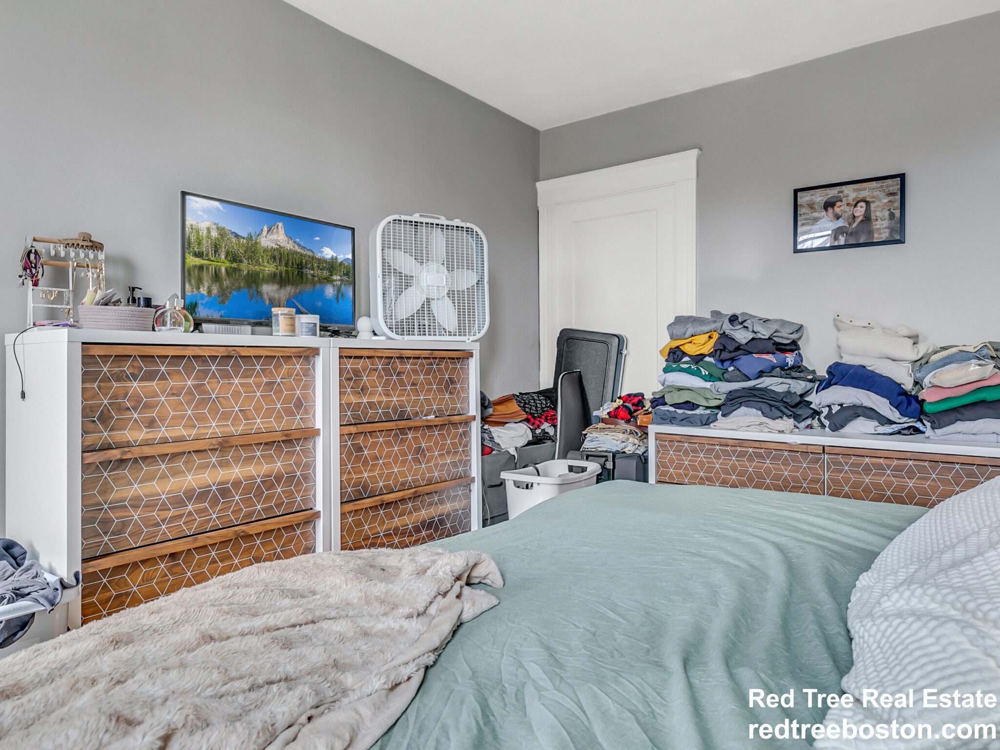 1607 Commonwealth Ave, Brighton