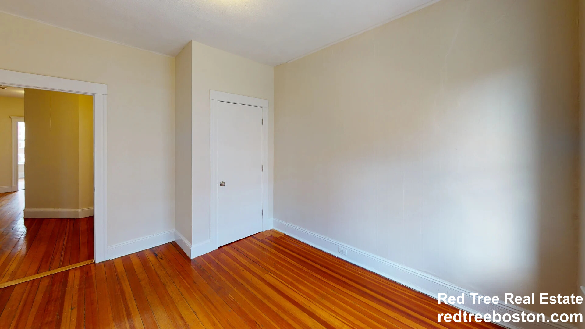 15 Mount Hood Rd, Brighton