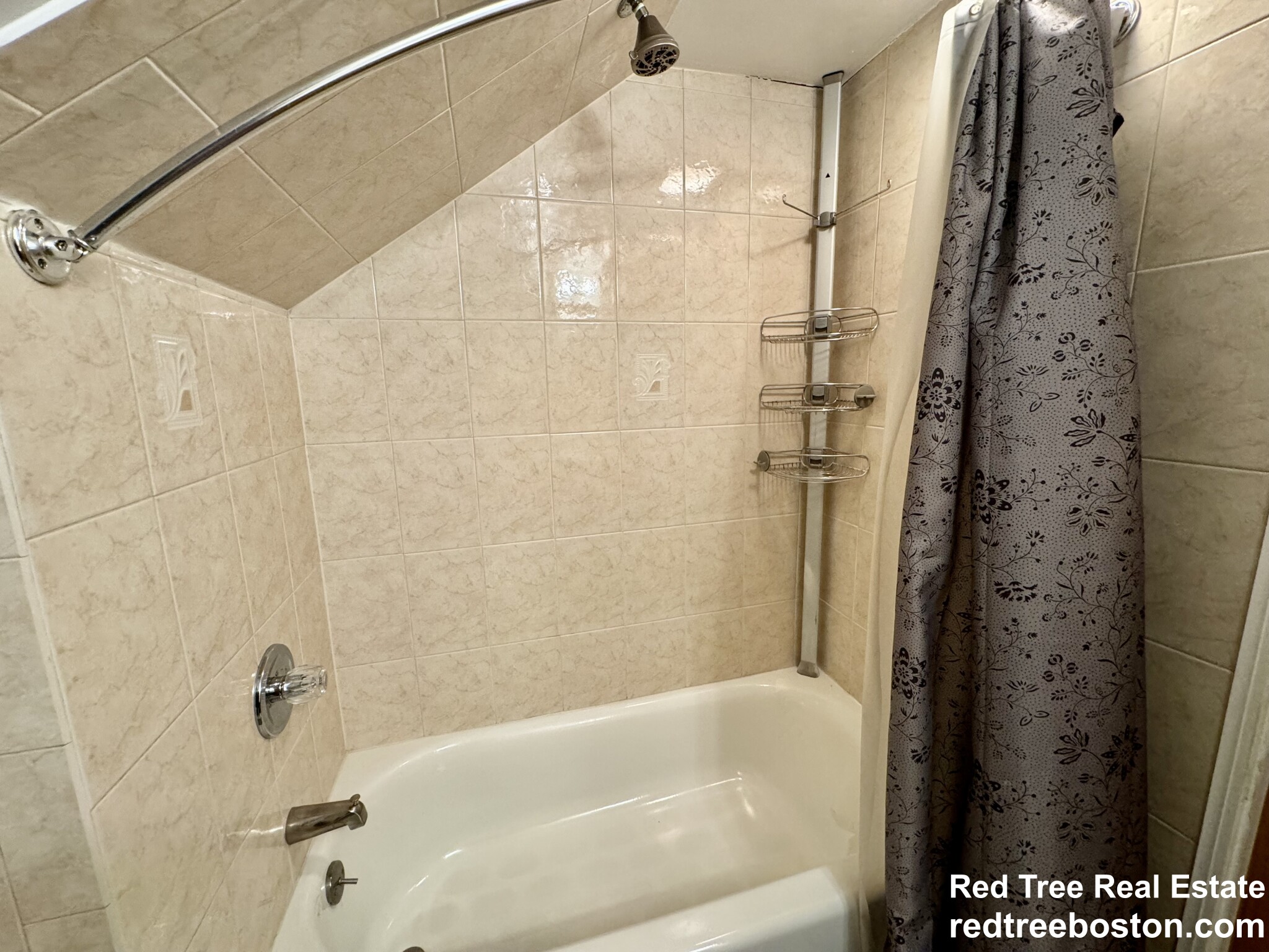 55 Flett Rd, Belmont