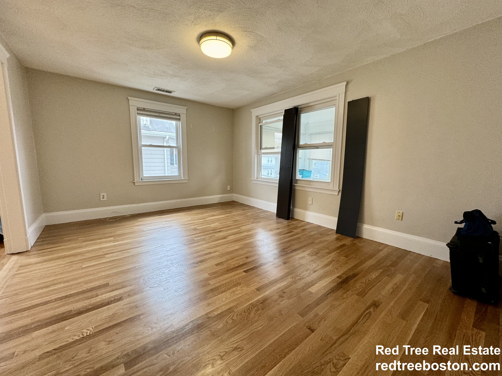 55 Flett Rd, Belmont