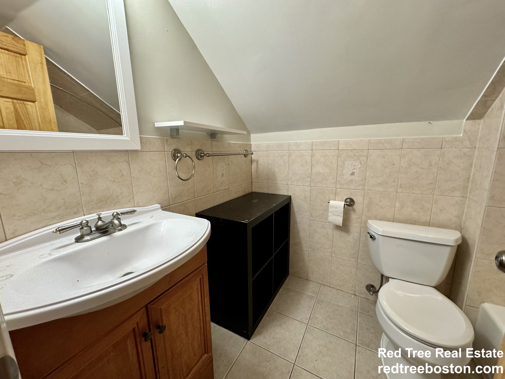 55 Flett Rd, Belmont