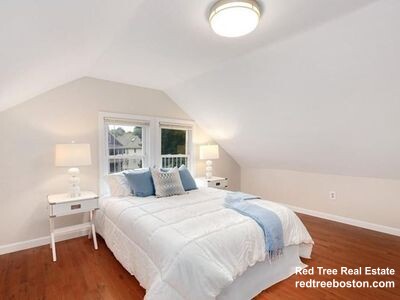 55 Flett Rd, Belmont