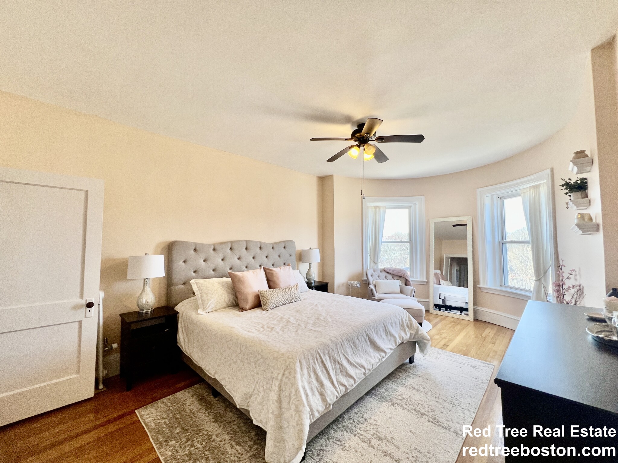 369 Tappan St, Aspinwall Hill