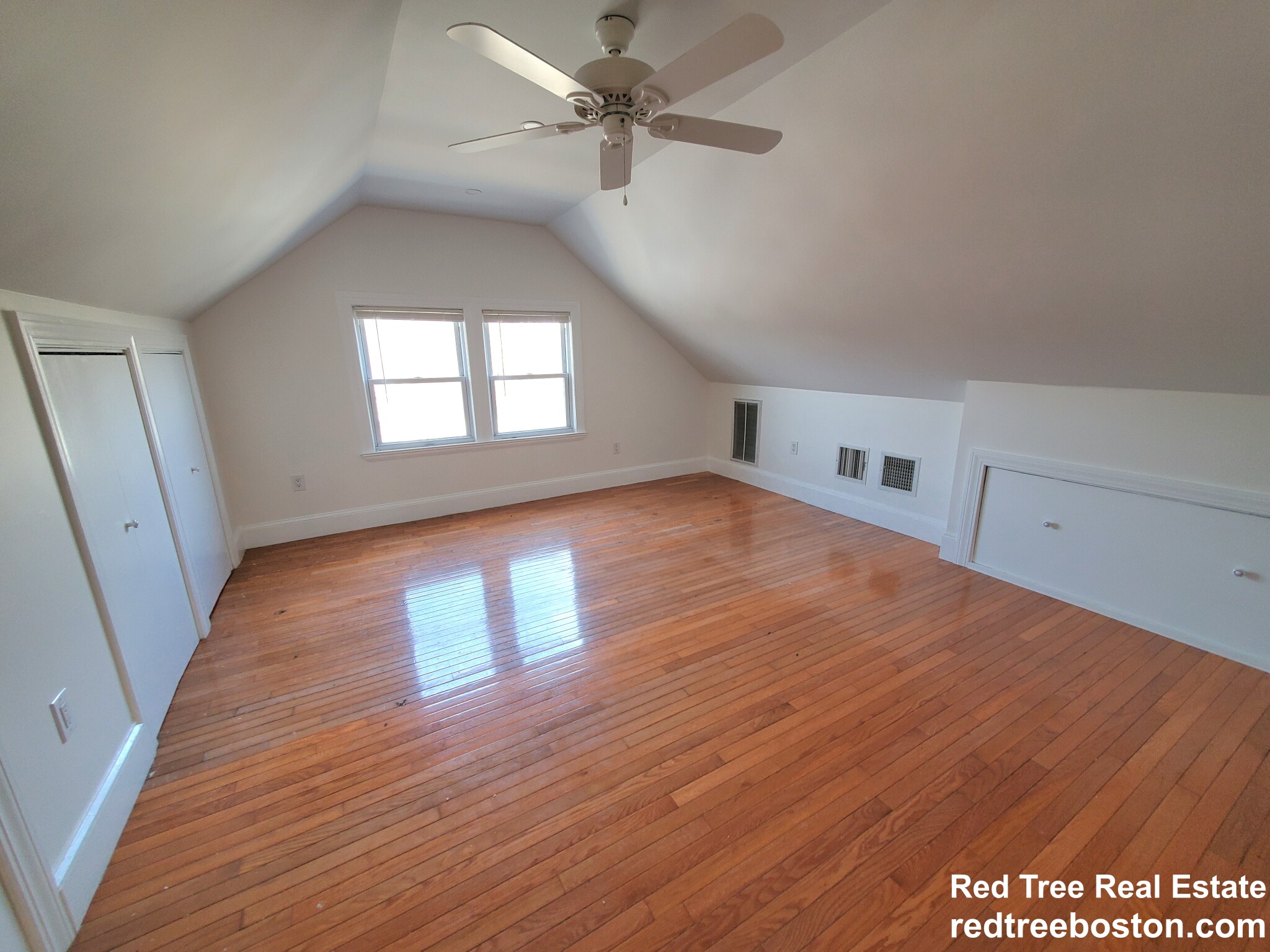 200 Hyde Park Ave, Jamaica Plain