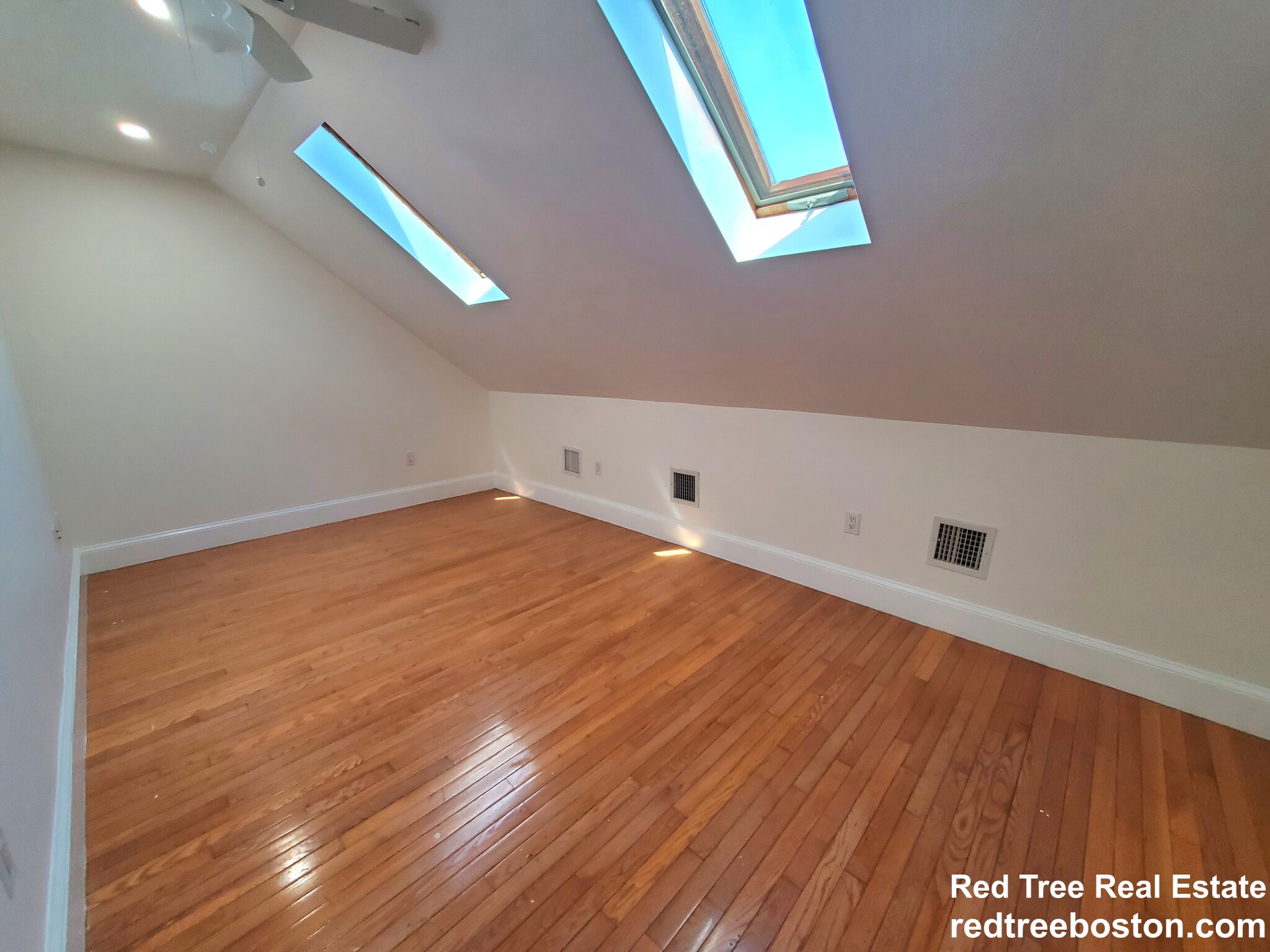 200 Hyde Park Ave, Jamaica Plain