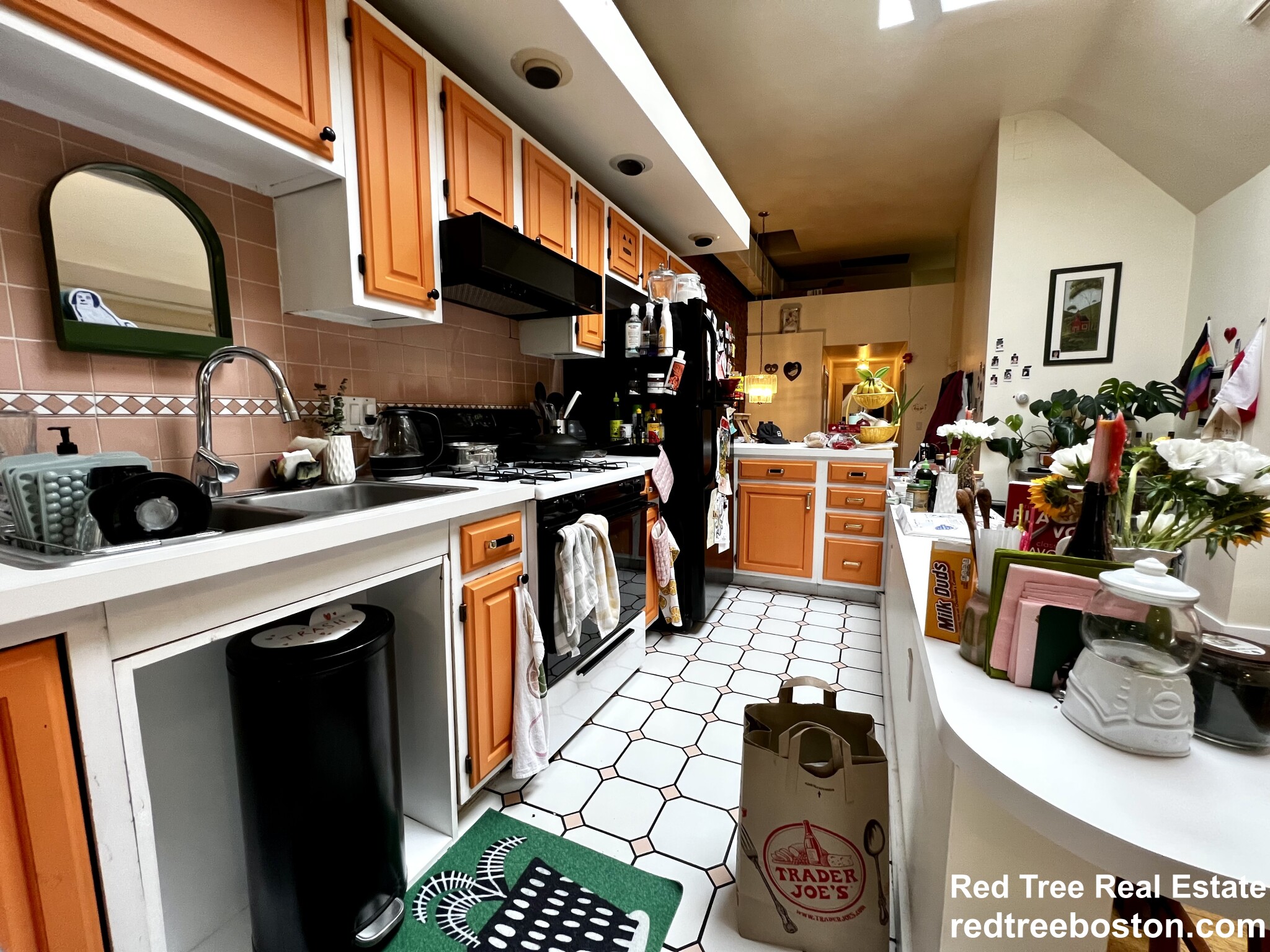 1678 Beacon St, Brookline