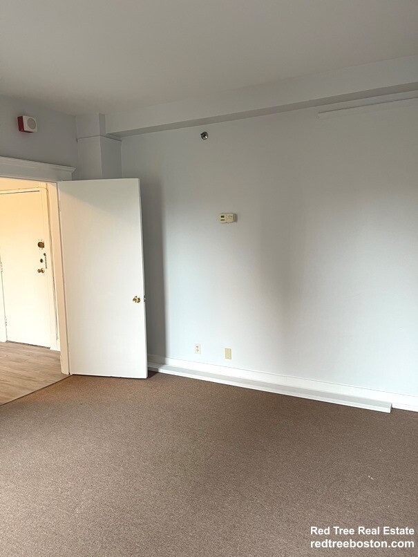 475 Commonwealth Ave, Fenway