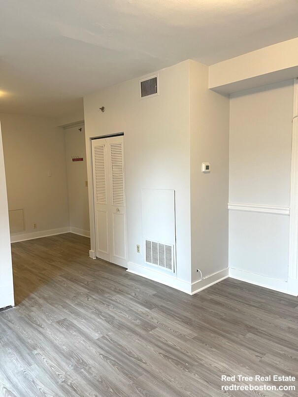 475 Commonwealth Ave, Fenway