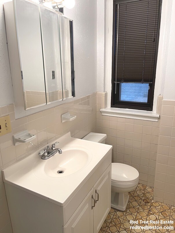 475 Commonwealth Ave, Fenway