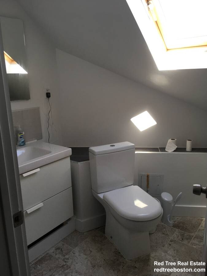 4 Vassar St, South Medford