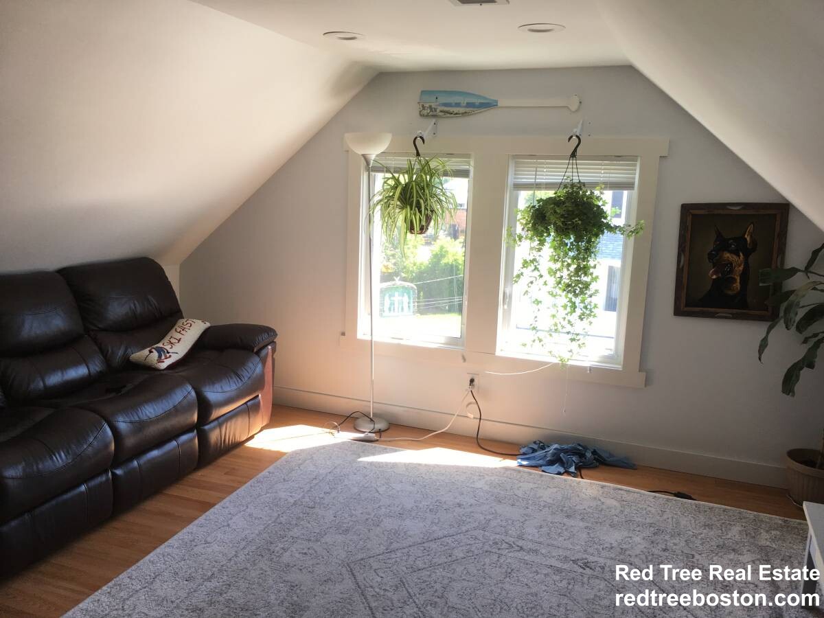 4 Vassar St, South Medford