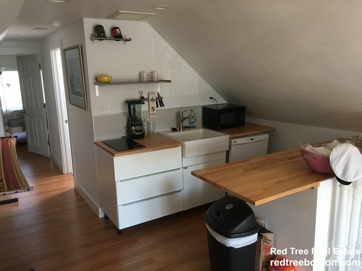 4 Vassar St, South Medford