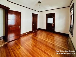 9 Roberts Rd, Mid-Cambridge