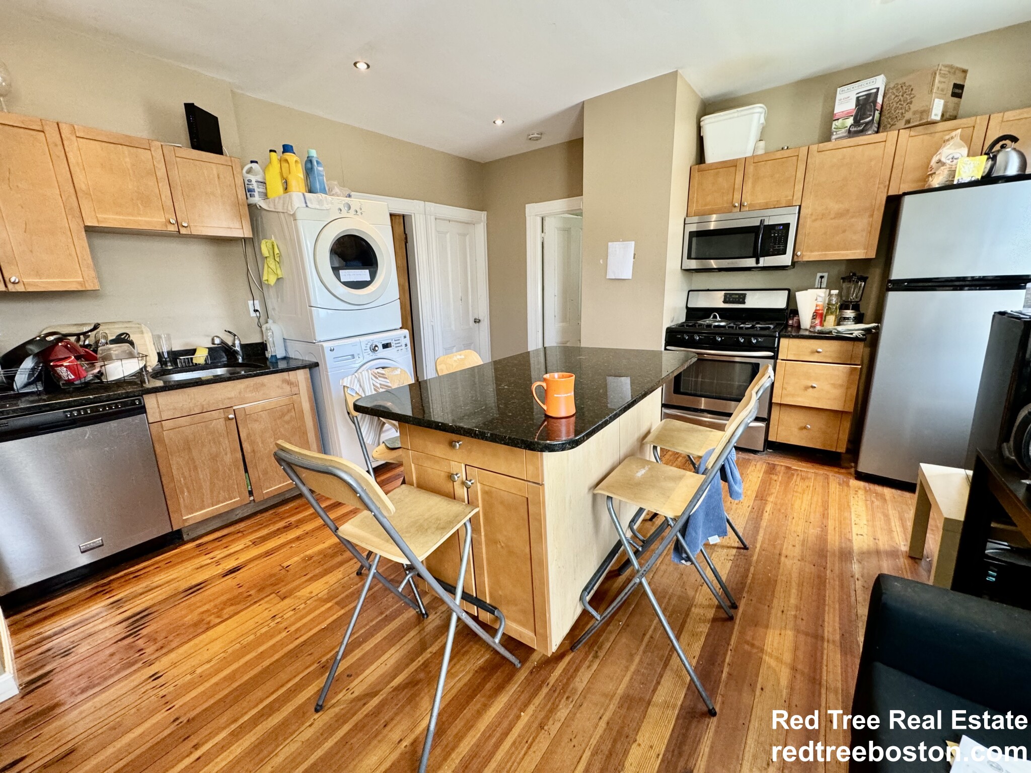 252 Cypress St, Brookline