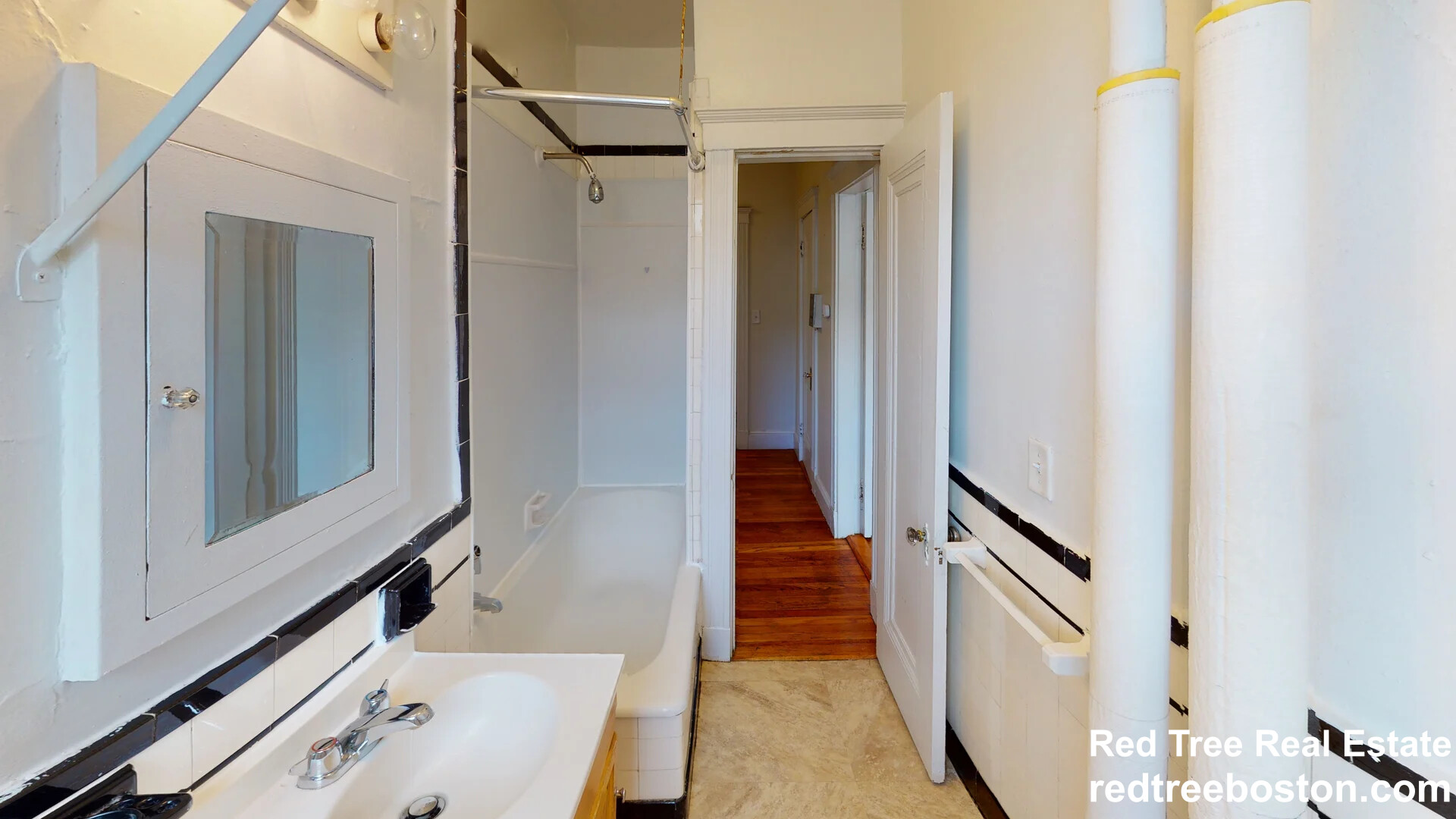 1810 Commonwealth Ave, Brighton